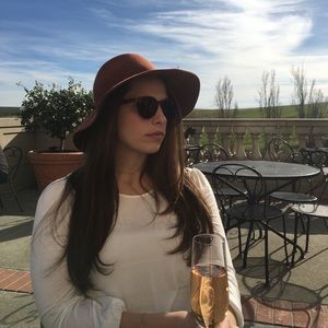 Meet your Posher, Fairen